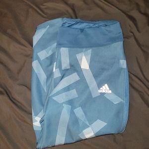 Adidas crop workout leggings